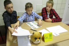 1-013