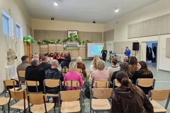 c657b00c-bdb0-408e-8c19-73b8ca640e78